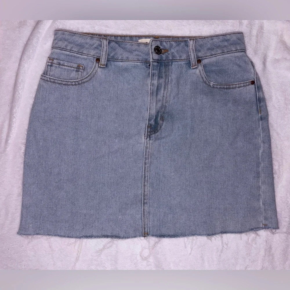 PacSun Vintage light washed denim skirt size 27 - Picture 2 of 5
